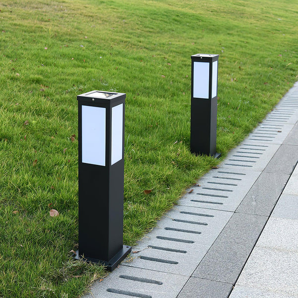 Ray Bollard Solar Outdoor Light
