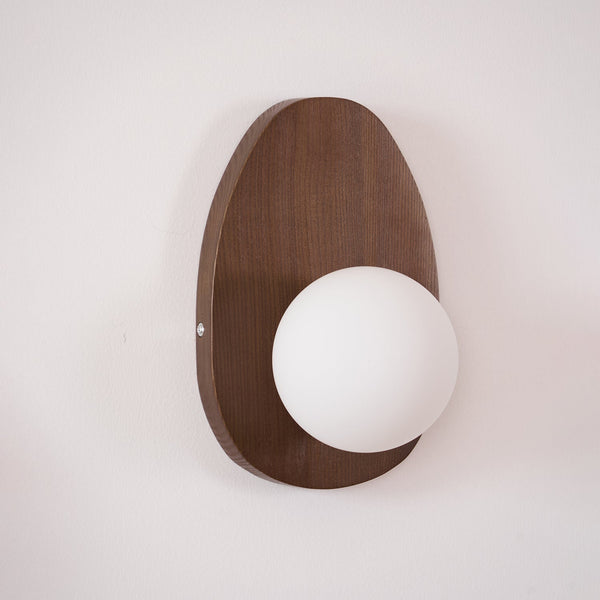 Muto Pebble Glow Wall Lamp
