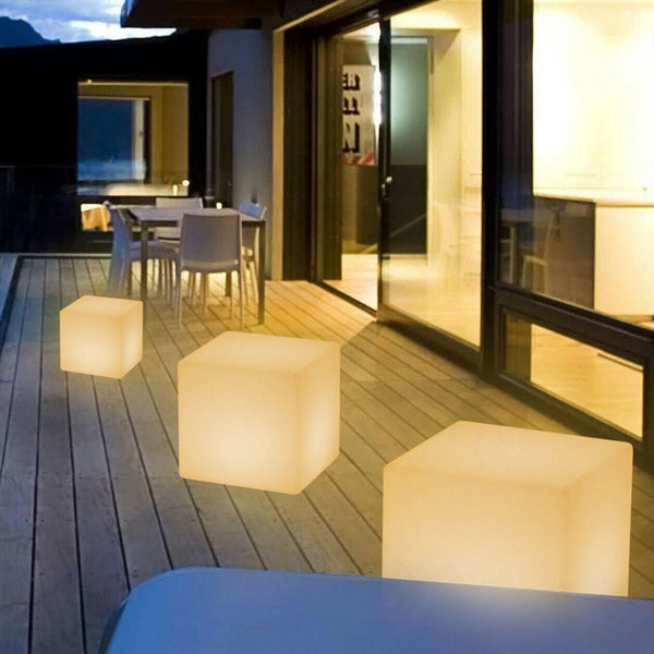 Ray Minimalist Square Acrylic Outdoor Ground Lamp