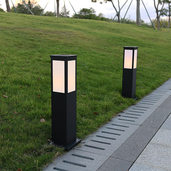 Ray Bollard Solar Outdoor Light
