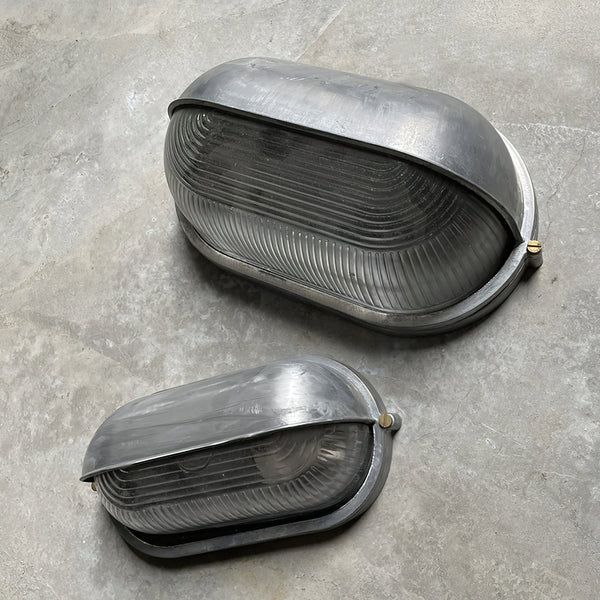 Ray Modern Round/Ellipse Outdoor Waterproof Wall Lamp, 2 Colors